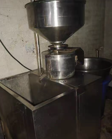 咸阳市地区处理豆腐机、磨浆机、煮浆机、压制机、蒸汽机、气压机、豆腐框