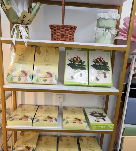 红河地区花店处理花台、展示柜、收纳架、接待台、冷藏柜