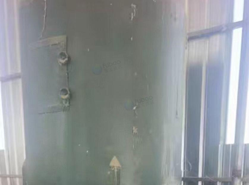 濮阳市地区处理两台饲料打料机、不锈钢料槽、汽油发电机