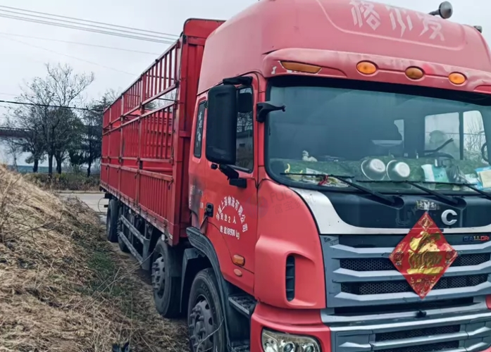 泰安市地区处理格尔发18年国五干活车