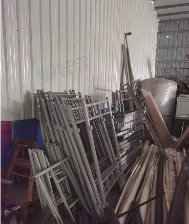 湛江市地区处理有小型铲车、压路机、打夯机、割路机等一堆工程材料和设备