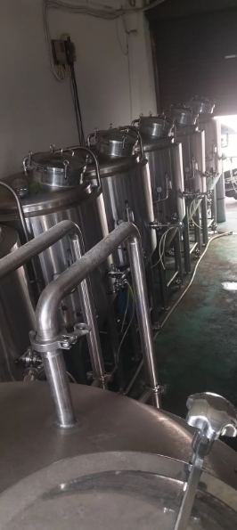 六盘水市地区处理500L精酿啤酒设备