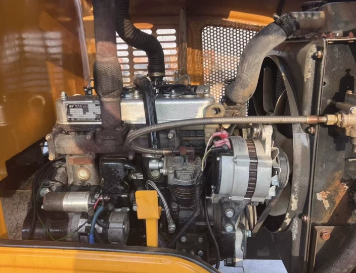 青岛市地区处理22年莱工932铲车