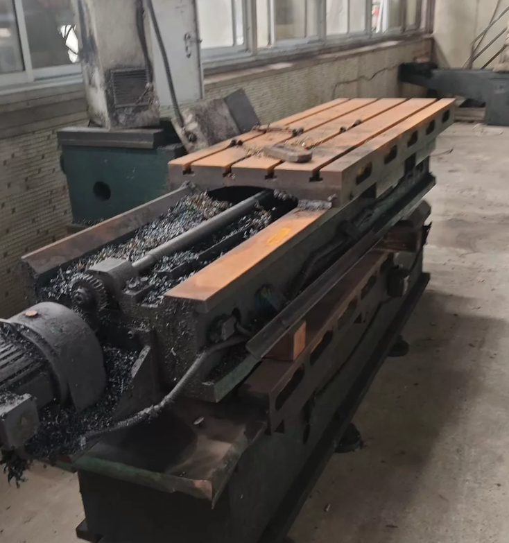 常州市地区工厂处理机床设备一批