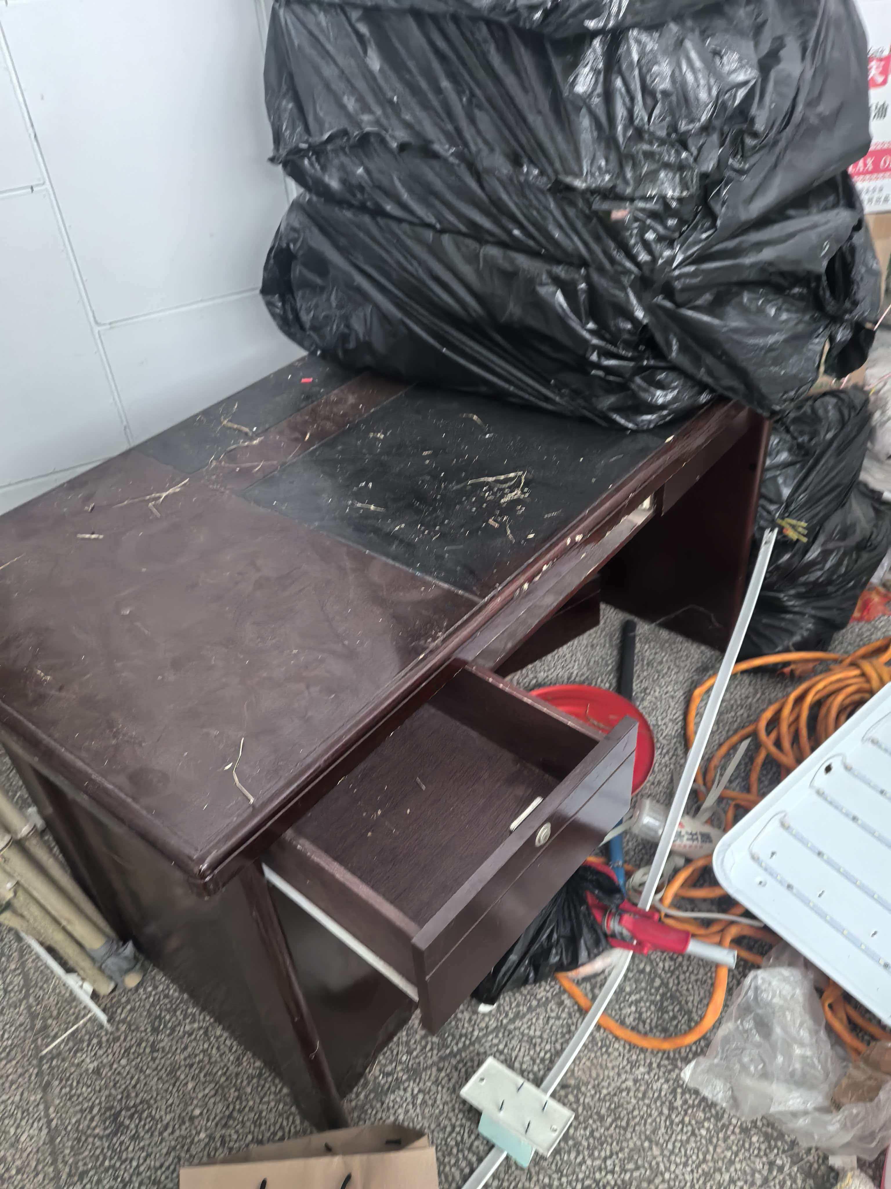 5月8日银川市医院家具用具128台/件报废资产处置项目转让公告