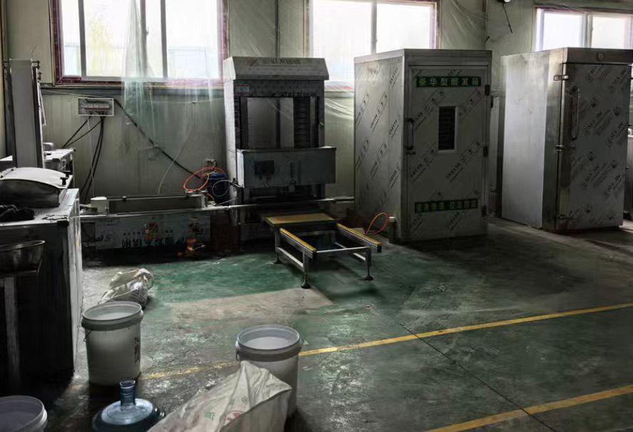 新乡市地区处理和面机、蒸汽机、成型机，发酵箱、蒸箱等馒头全套设备