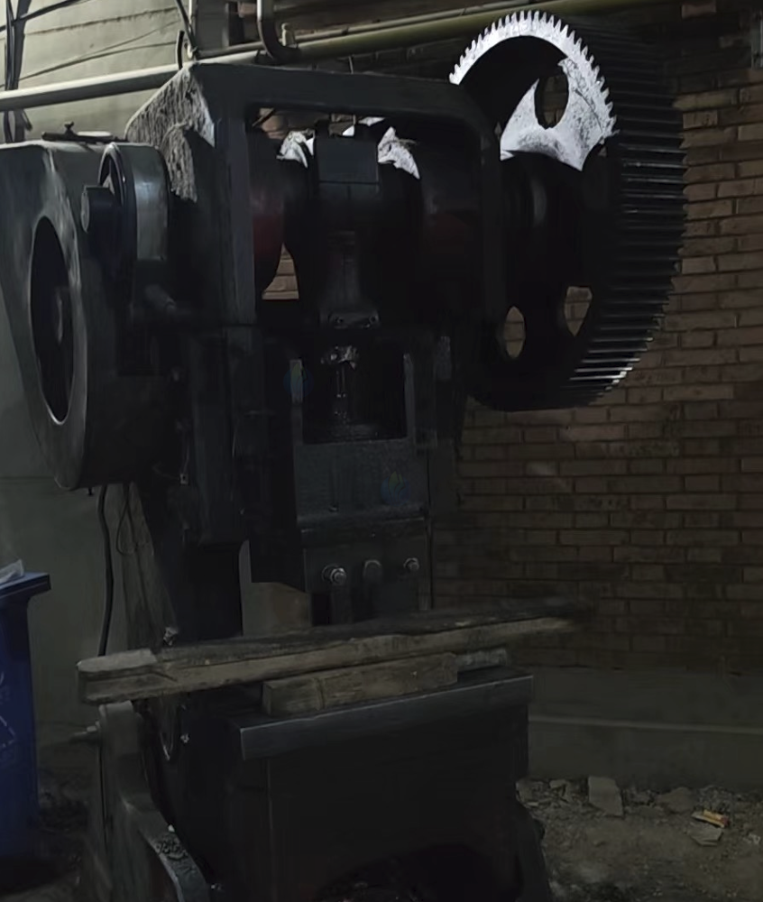 廊坊市地区处理40吨冲床