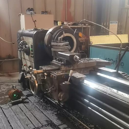 徐州市地区工厂处理沈阳第一机床厂CW6280b*3000车床