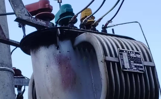 西双版纳市地区处理变压器