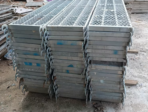 莆田市地区处理镀锌钢踏板60片