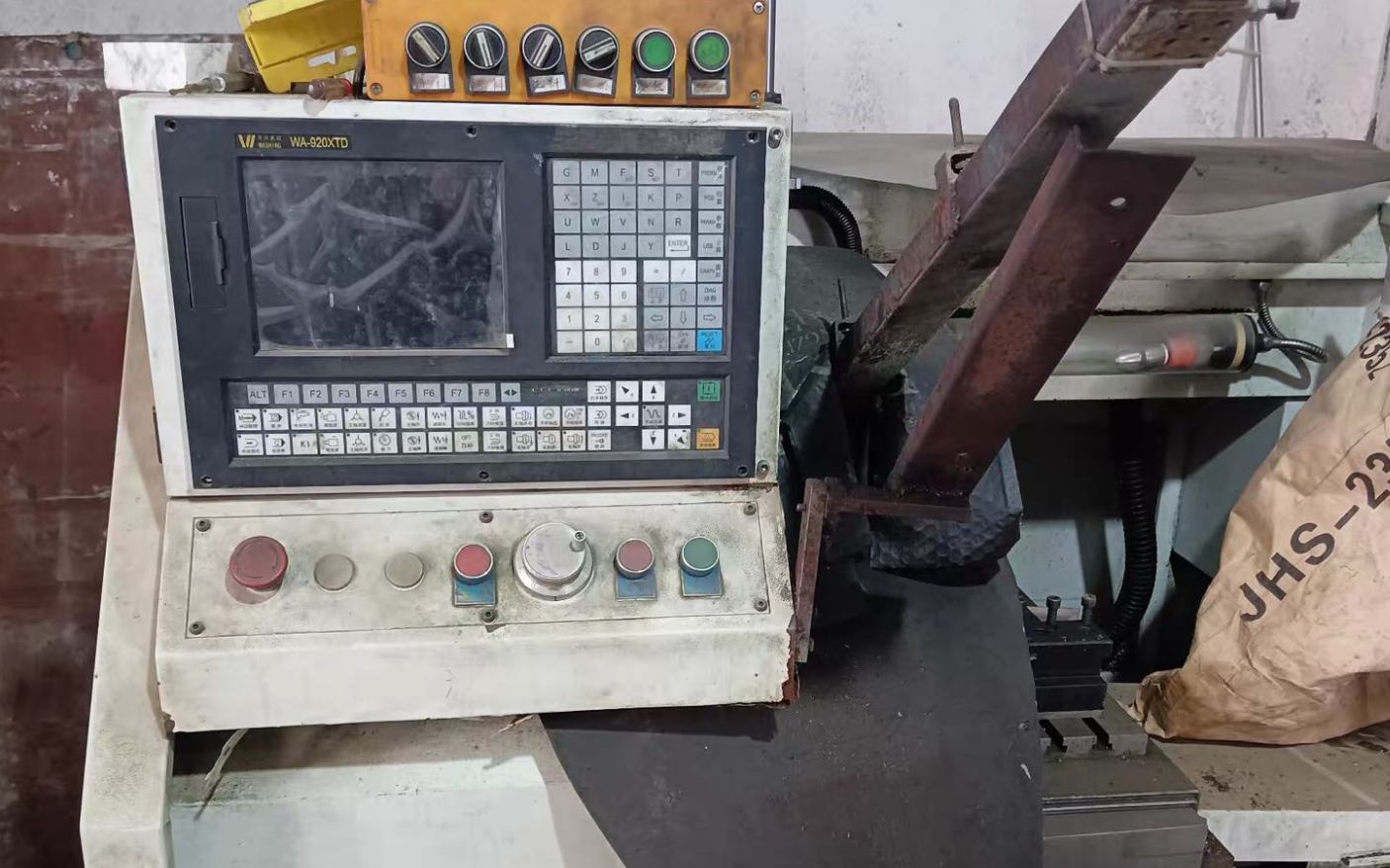 上海地区处理6130、0640车床