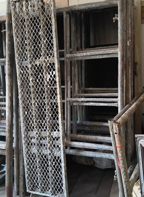 威海市地区处理1批脚手架