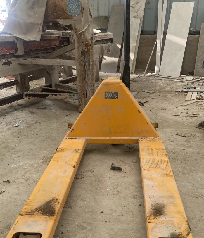 郑州市地区处理除尘设备、升降叉车等