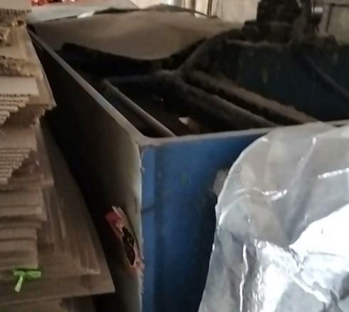 徐州市地区工厂处理2.5x3剪板机1台、5T折弯机1台、3T冲床2台