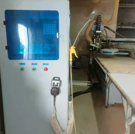 伊犁地区处理全屋定制PET柜门、吸塑柜门厂整体设备