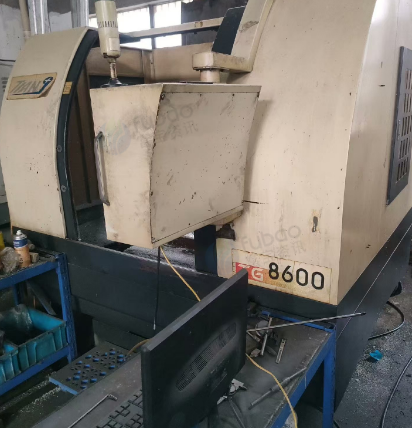 泰州市地区工厂处理精雕机2台