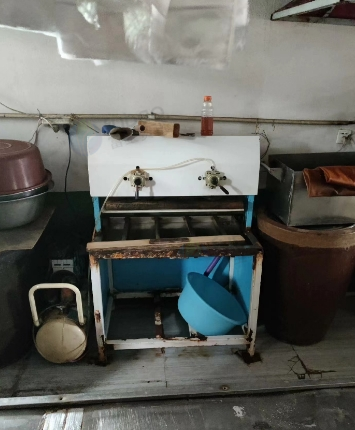 延边地区工厂处理豆腐机、花生豆腐机、压豆腐机器、气泵、操作台