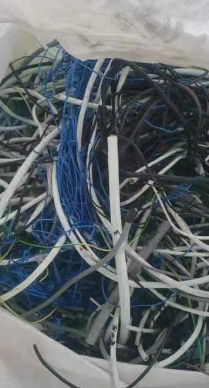供应：一批废旧电线电缆
