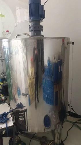 张家口地区个人处理玻璃水生产设备加原材料