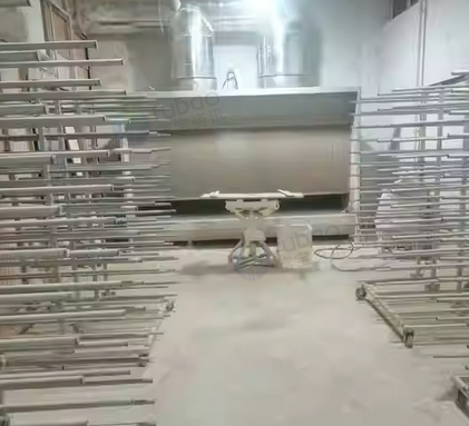 伊犁地区处理全屋定制PET柜门、吸塑柜门厂整体设备