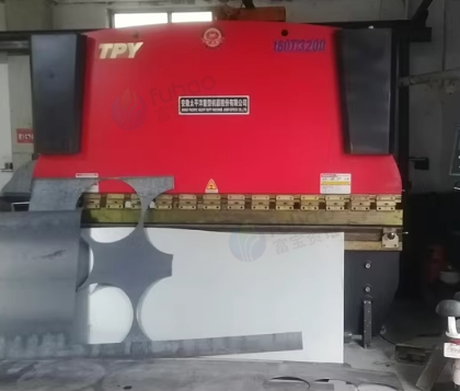 温州地区处理钣金设备 光纤切割机（汉马3015 3000w） 折弯机160T 12×3200 卷板机 12×1500 螺杆空压机